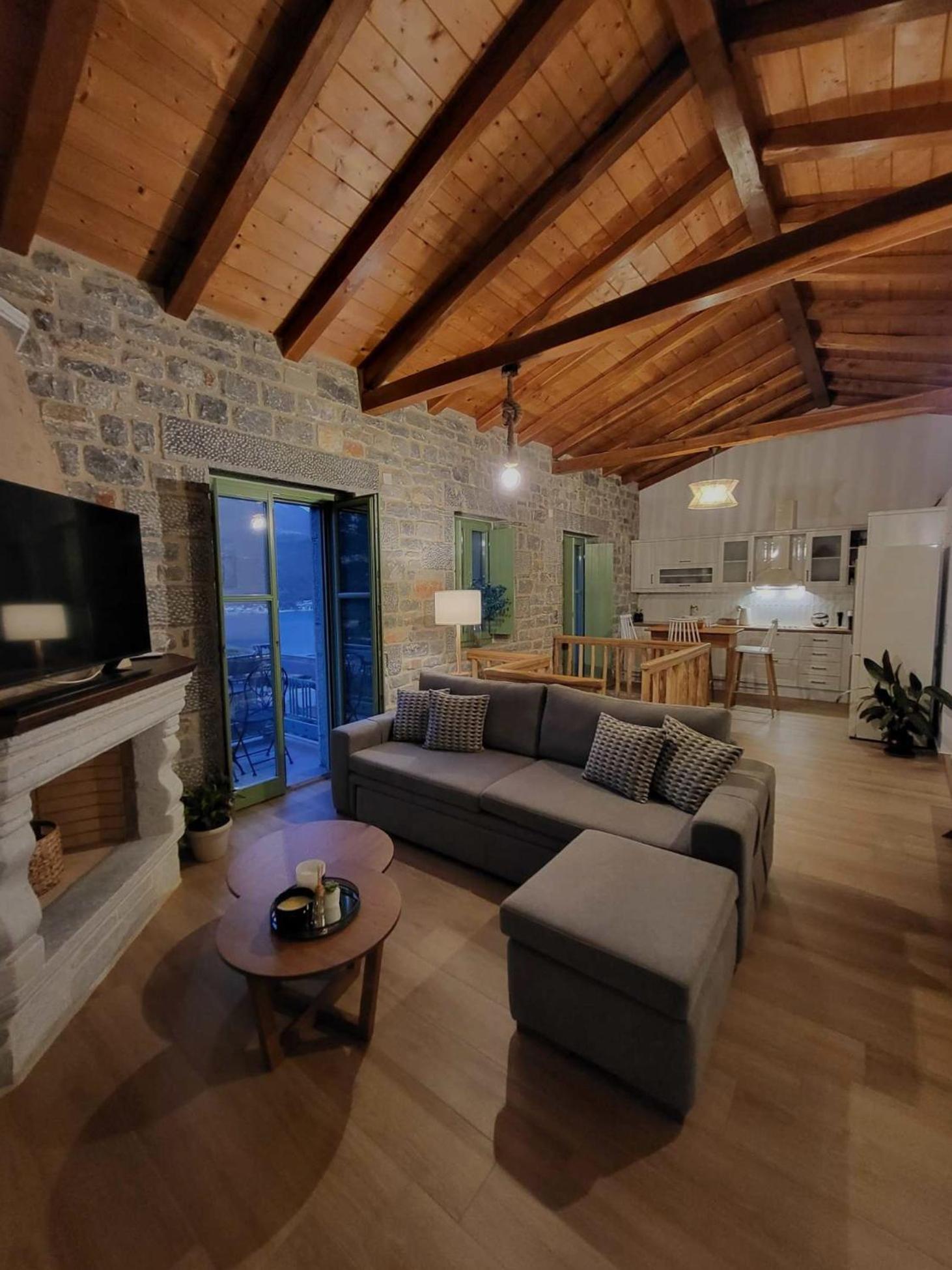 Casa Nostra Maisonette *
